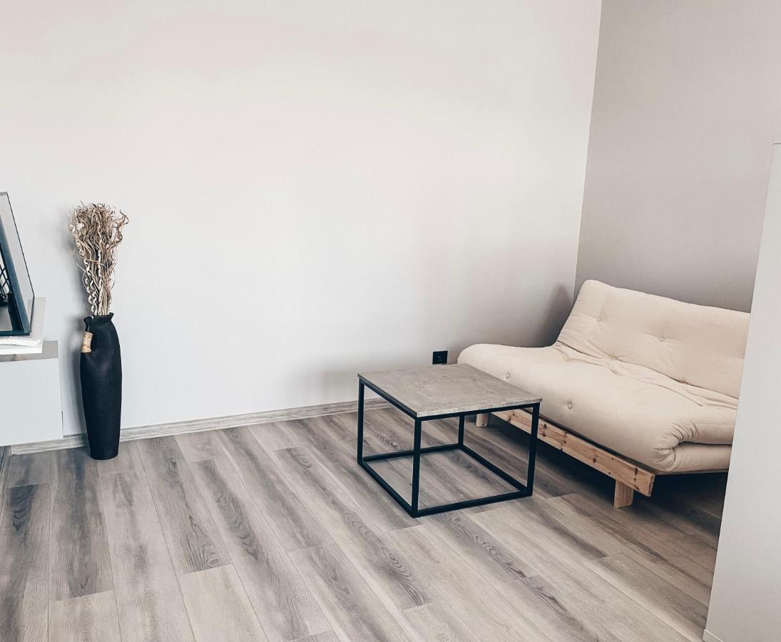 Pavasario G. Apartamentai Mažeikiai Kültér fotó