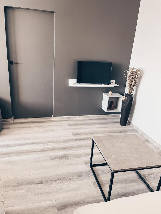 Pavasario G. Apartamentai Mažeikiai Kültér fotó